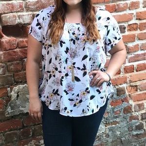 Floral Top With Back Button Detail